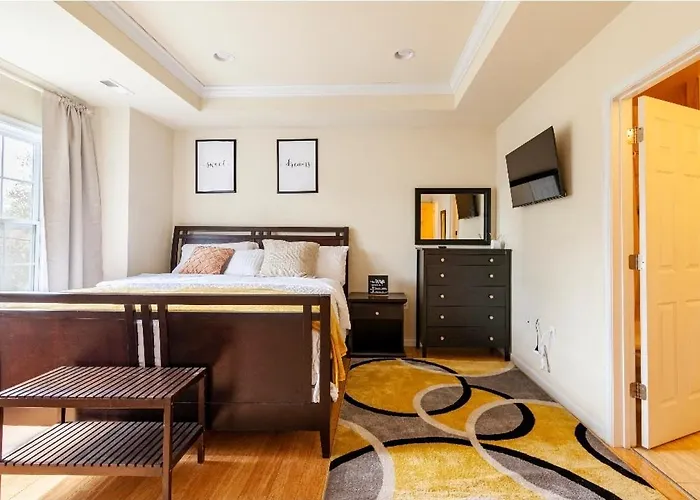 Luxurious And Cozy Room In Washington Dc